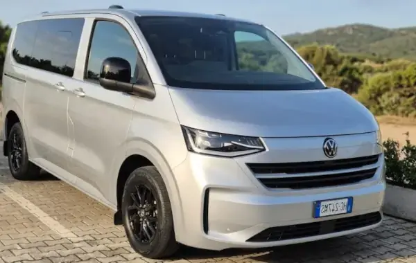 Noleggio pulmino - minibus 9 posti confortevole